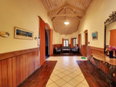 Chevron Ranikhet Club