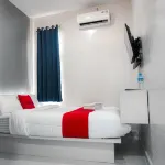 Kaza Guest House Syariah Pontianak Hotels in Pontianak Kota