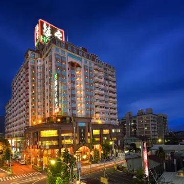 Cheng Pao Hotel Hotel dekat Sumber Air Panas Puli