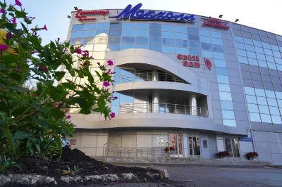 Макхолл Отели в г. 