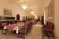 Nilambag Palace Hotel - พร้อมอาหารเช้า