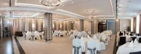 Tsentr Hotel - 朝食