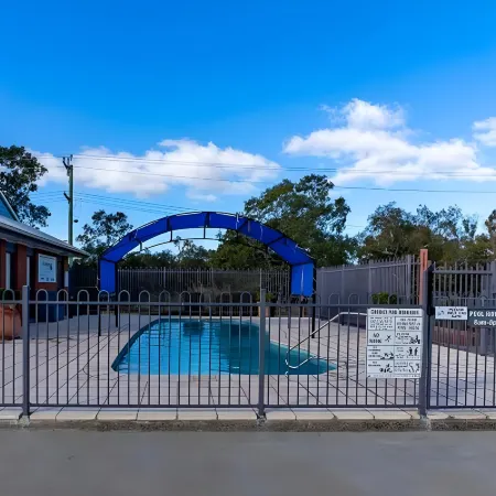 Albert Motel