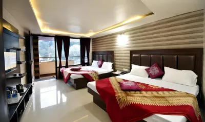 Cloud 7 Отели в г. 