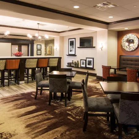 Hampton Inn Orange City Отели в г. Су