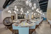 Royalton Blue Waters Montego Bay, An Autograph Collection All-Inclusive Resort - Desayuno