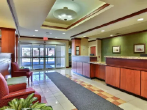 Fairfield Inn & Suites State College