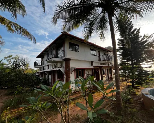 Mermaid Beach Resort Hotels in Sindhudurg
