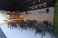 Solmi Rooms - breakfast