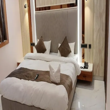 Hotel Spring Vilas