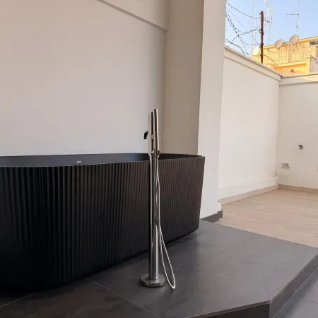 MARI Luxury Rooms and Suites