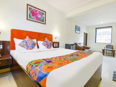 FabHotel Silver Leef and Resort