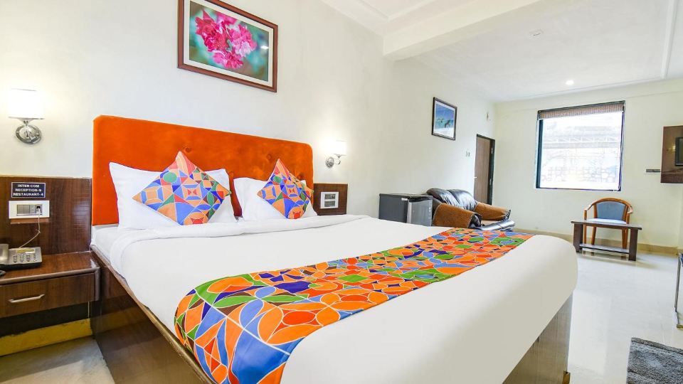 FabHotel Silver Leef and Resort