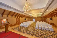 Gokulam Grand Resort & Spa, Kumarakom - parking