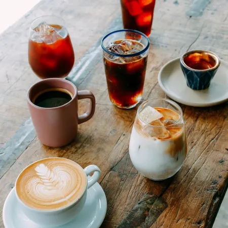 Aien Coffee & Hostel