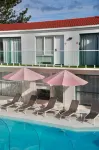 Tessa's on the Beach - Pools