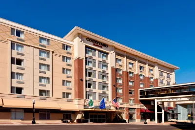 Courtyard Fort Wayne Downtown at Grand Wayne Convention Center Hotels near Northcrest Shopping Center