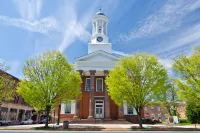 TownePlace Suites Harrisburg West/Mechanicsburg Hotel dekat Messiah College