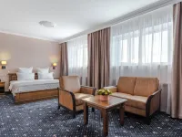 Sevastopol Classik Hotel โรงแรมใกล้สถานีรถไฟใต้ดิน Kantemirovskaya