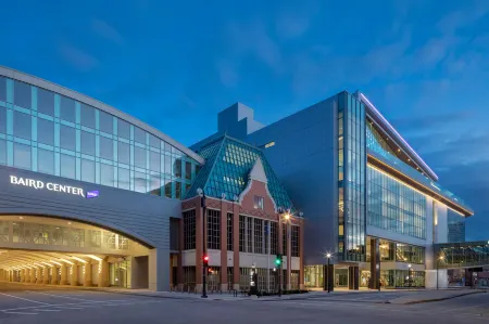 SpringHill Suites Milwaukee Downtown