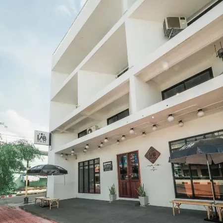 Labkoff Cafe and Hostel