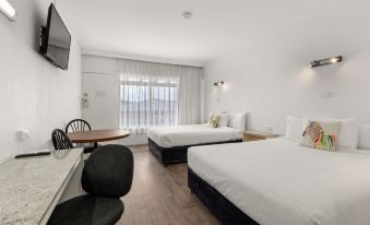 Zebra Motel