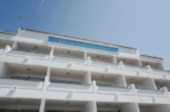 ホポサ アパートメンツ ポレンサマ