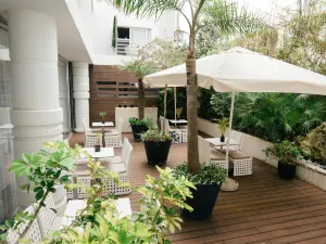 Macarico Beach Hotel