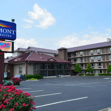 Baymont by Wyndham Pigeon Forge Near Island Drive