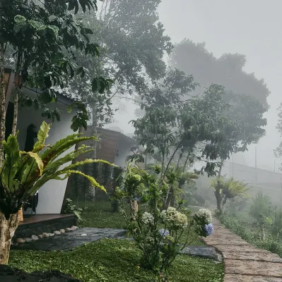 Cabin Bukit Bentang Hotel a Sukamakmur