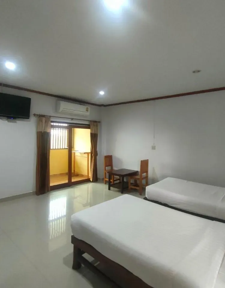 ห้องดีลักซ์เตียงแฝด - ปลอดบุหรี่