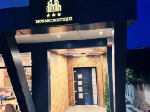 Monarc Boutique ApartHotel - Self Check-IN Hotels in Iasi