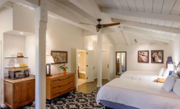 Hotel Pacific