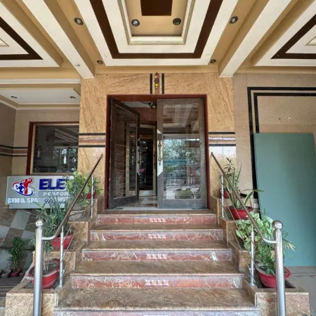 Hotel Melrose Inn - Near Railway Station , Aligarh