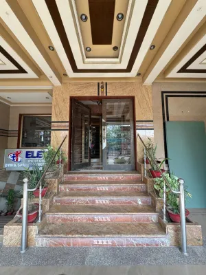 梅爾羅斯飯店