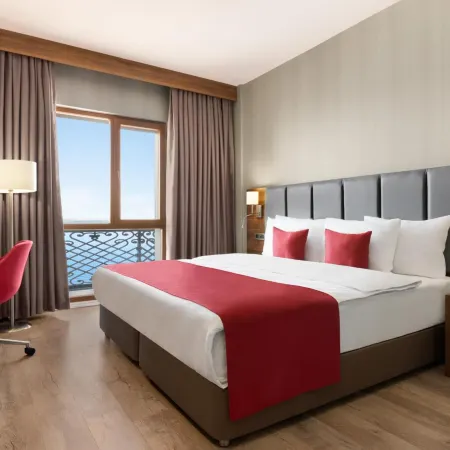 Ramada by Wyndham Van โรงแรมในแวน