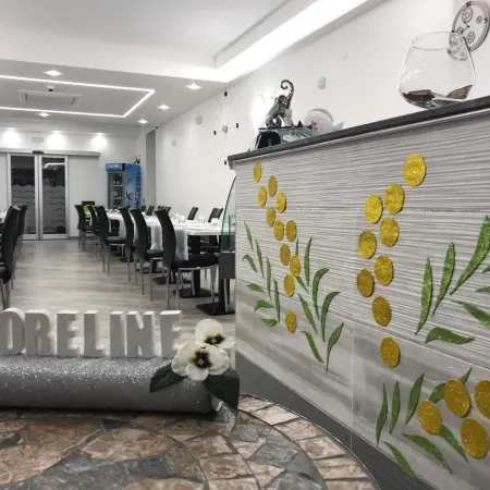 B&B Brezza Marina & Ristorante Shoreline