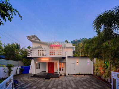 Cool Nest Pool Villa Munnar by Voye Homes