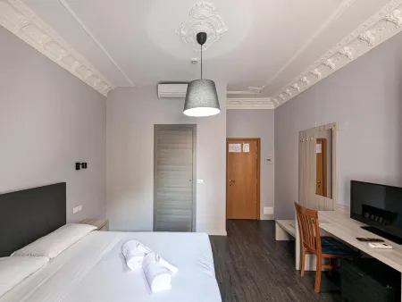 Hotel Philia