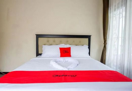 레드도어즈 외관 또는 객실