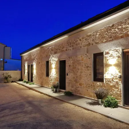 Guverna New City Accommodation