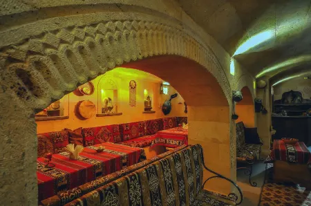 Akman Butik Hotel Отели рядом с достопримечательностью «Devrent Valley»