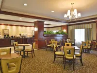 La Quinta Inn & Suites by Wyndham Savannah Airport - Pooler Hotels in Pooler
