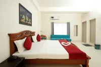 Urban Crest Beltola - 2-Star