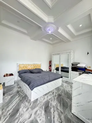 Teras Luhur Villa dengan Jacuzzi Hotels in Cicalengka