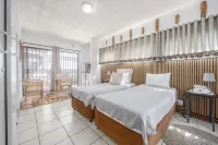 Beachcomber Bay Guest House in South Africa