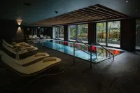 Bergwelt Grindelwald | Alpine Design Resort - Pool