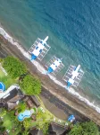 Pura Vida Beach & Dive Resort - Beach