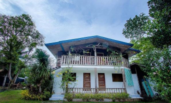 La Vida Hostel Samal Island