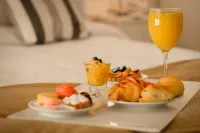 Carat Apart Boutique - breakfast